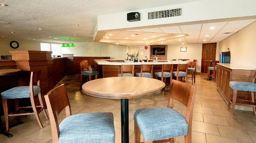 Clarion Inn Elmira Horseheads image 11